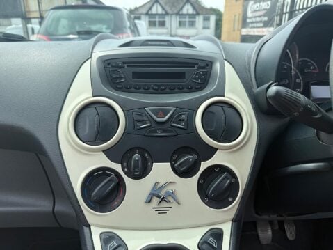 Ford Ka 1.2 Edge Euro 5 (s/s) 3dr 18