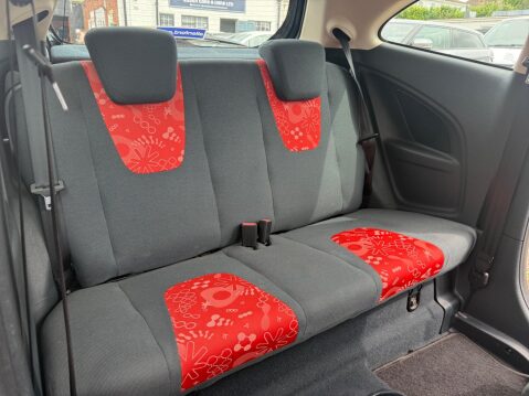 Ford Ka 1.2 Edge Euro 5 (s/s) 3dr 23