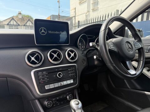 Mercedes-Benz A Class 2.1 A200d Sport Euro 6 (s/s) 5dr 18