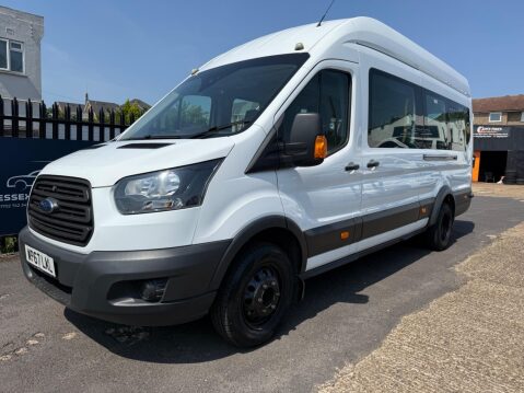 Ford Transit 2.2 TDCi 460 HDT L4 H3 5dr (18 seats) 8