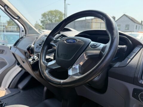 Ford Transit 2.2 TDCi 460 HDT L4 H3 5dr (18 seats) 53