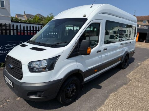 Ford Transit 2.2 TDCi 460 HDT L4 H3 5dr (18 seats) 9