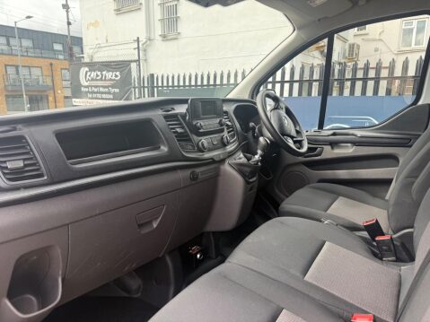 Ford Transit Custom 2.0 300 EcoBlue Leader Crew Van L1 H1 Euro 6 (s/s) 5dr 29