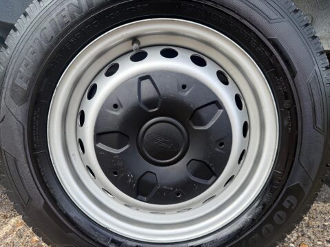 Ford Transit Custom 2.0 300 EcoBlue Leader Crew Van L1 H1 Euro 6 (s/s) 5dr 27