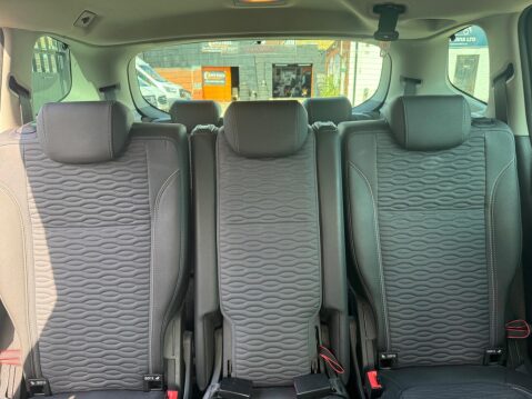 Vauxhall Zafira 2.0 CDTi SE Euro 5 5dr 32