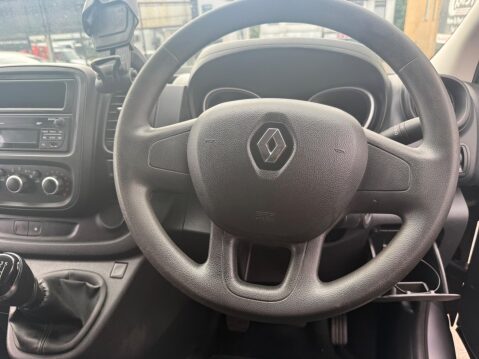 Renault Trafic 2.0 dCi ENERGY 28 Business+ SWB Standard Roof Euro 6 (s/s) 5dr 34