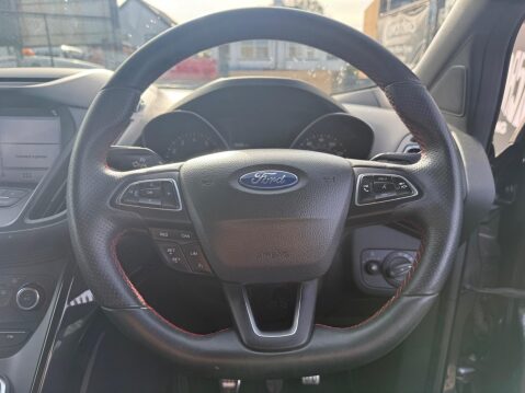 Ford Kuga 1.5T EcoBoost ST-Line Euro 6 (s/s) 5dr 39