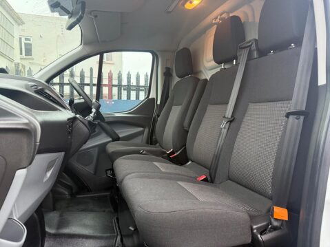 Ford Transit Custom 2.0 TDCi 290 L1 H1 5dr 23