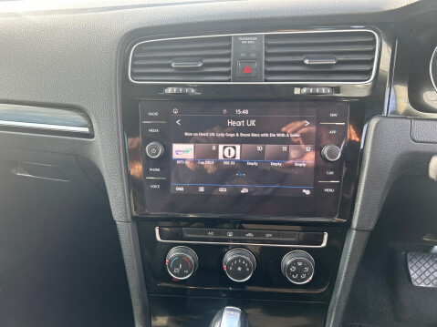 Volkswagen Golf GT TDI DSG 16