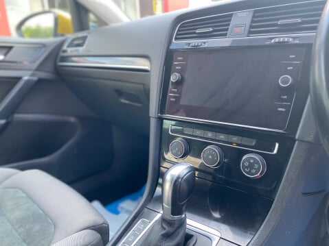 Volkswagen Golf GT TDI DSG 22