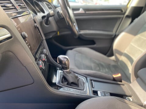 Volkswagen Golf GT TDI DSG 23