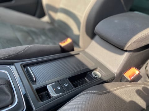 Volkswagen Golf GT TDI DSG 25