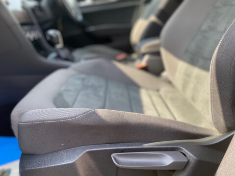 Volkswagen Golf GT TDI DSG 26