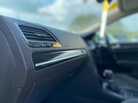 Volkswagen Golf GT TDI DSG 27