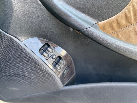 Mercedes-Benz CLK CLK200 KOMPRESSOR SPORT 37