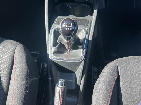 SEAT Ibiza TSI FR 14