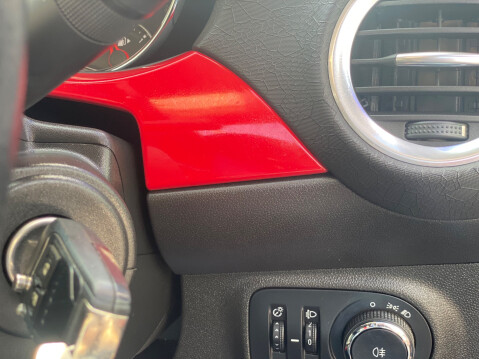 Vauxhall Adam GLAM 10