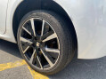 Peugeot 208 PURETECH ALLURE S/S 26