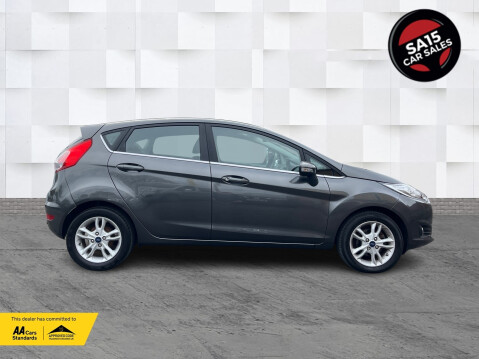 Ford Fiesta ZETEC 6