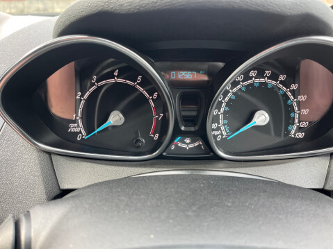 Ford Fiesta ZETEC 9