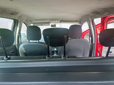 Dacia Logan LAUREATE DCI 13
