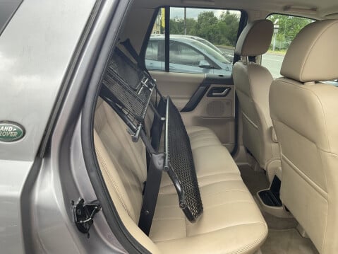 Land Rover Freelander SD4 XS 16