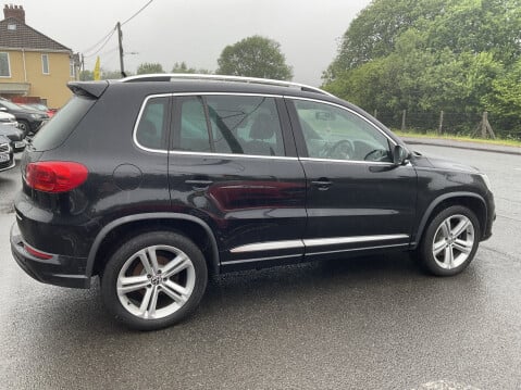Volkswagen Tiguan R LINE TDI BLUEMOTION TECHNOLOGY 4MOTION 2