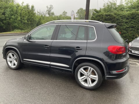 Volkswagen Tiguan R LINE TDI BLUEMOTION TECHNOLOGY 4MOTION 6