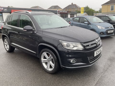 Volkswagen Tiguan R LINE TDI BLUEMOTION TECHNOLOGY 4MOTION 1