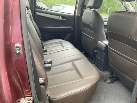 Isuzu D-Max TD UTAH DCB 10