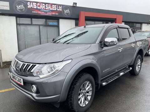 Mitsubishi L200 DI-D 4X4 BARBARIAN DCB 1
