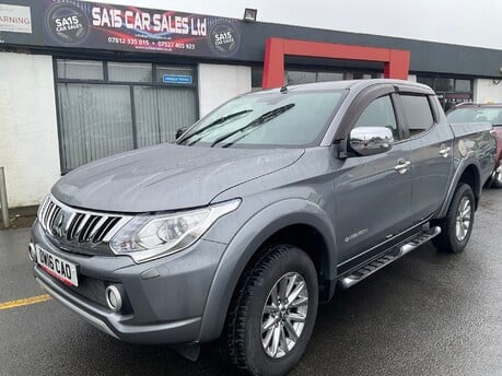 Mitsubishi L200 DI-D 4X4 BARBARIAN DCB