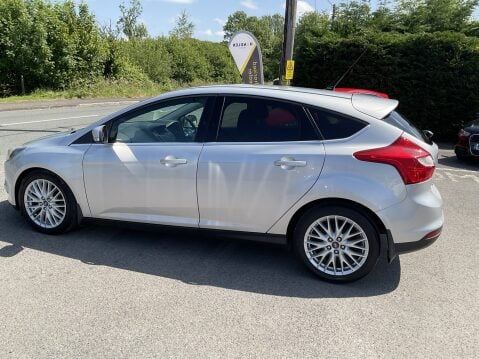 Ford Focus ZETEC TDCI 7