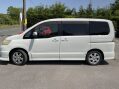 Nissan Serena 8
