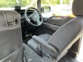 Nissan Serena 21