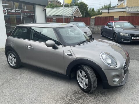 Mini Hatch ONE 2