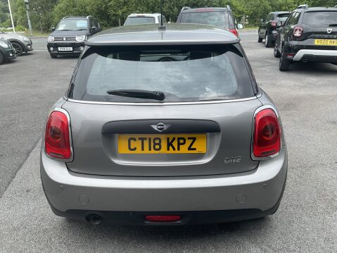 Mini Hatch ONE 5