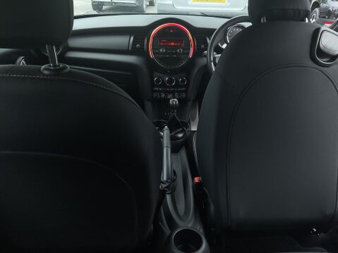Mini Hatch ONE 17