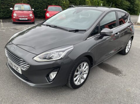 Ford Fiesta TITANIUM 9
