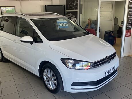 Volkswagen Touran SE FAMILY TDI DSG