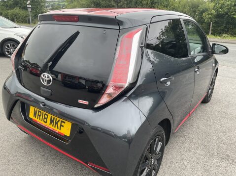 Toyota Aygo VVT-I X-PRESS 4
