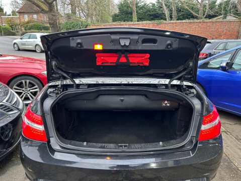 Mercedes-Benz E Class 2.1 E250 CDI BlueEfficiency Sport Cabriolet 2dr Diesel Tiptronic Euro 5 (20 7