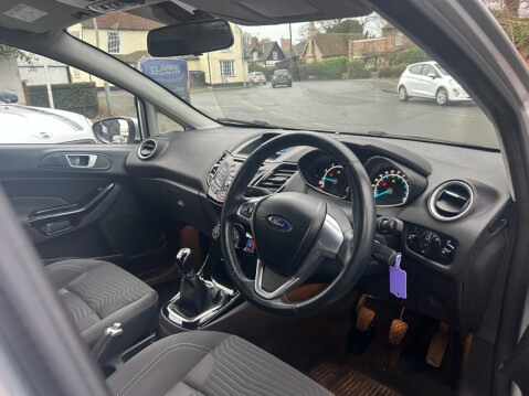 Ford Fiesta 1.25 Zetec Hatchback 5dr Petrol Manual Euro 6 (82 ps) 9