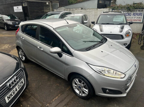 Ford Fiesta 1.25 Zetec Hatchback 5dr Petrol Manual Euro 6 (82 ps) 32