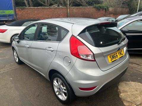 Ford Fiesta 1.25 Zetec Hatchback 5dr Petrol Manual Euro 6 (82 ps) 6