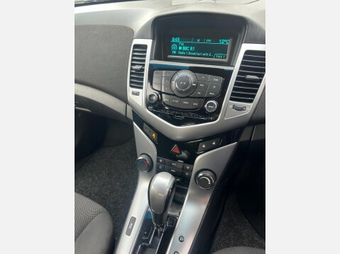 Chevrolet Cruze 1.8 LTZ Hatchback 5dr Petrol Auto Euro 5 (141 ps) BARGAIN PETROL AUTO!! 7