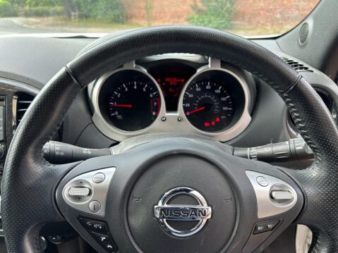 Nissan Juke 1.2 DIG-T Tekna SUV 5dr Petrol Manual Euro 6 (s/s) (115 ps) ONLY 29K MILES! 8