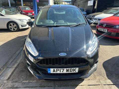 Ford Fiesta 1.0T EcoBoost ST-Line Hatchback 3dr Petrol Manual Euro 6 (s/s) (100 ps) LOW 2
