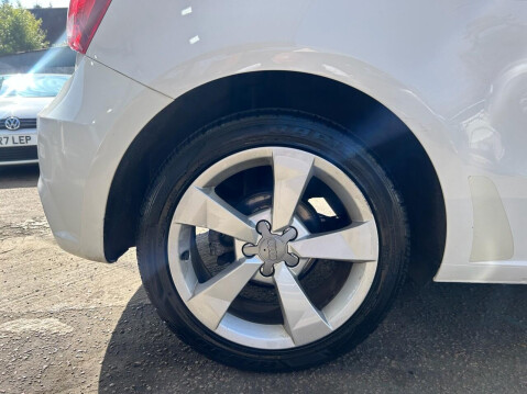 Audi A1 1.0 TFSI Sport Hatchback 3dr Petrol Manual Euro 6 (s/s) (95 ps) LOW INSURAN 19