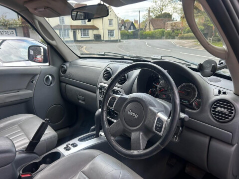 Jeep Cherokee 2.8 TD Limited SUV 5dr Diesel Automatic 4x4 (262 g/km, 161 bhp) P/X BARGAIN 7